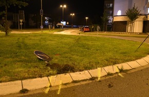 Polizei Bochum: POL-BO: Verkehrsunfall in Herne: Verfolgungsfahrt endet für flüchtigen Autofahrer (29) auf Verkehrsinsel