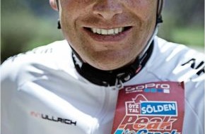 Mobil Krankenkasse: Gemeinsam aktiv für den guten Zweck: Radsportgröße Jan Ullrich unterstützt Charity-Event "Mobil on Tour" in Celle (BILD)