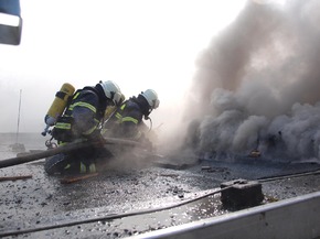 FW-MK: Städtischer Kindergarten durch Feuer zerstört