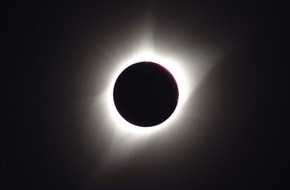 Business Iceland: Totale Sonnenfinsternis am 12. August 2026 in Island