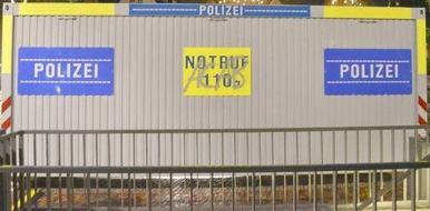 Polizeiinspektion Emsland/Grafschaft Bentheim: POL-EL: Lingen - Sachbeschädigung am Polizeicontainer