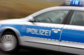 Polizei Mettmann: POL-ME: Schwer verletzte Fußgängerin bei Verkehrsunfall - Ratingen - 2006062