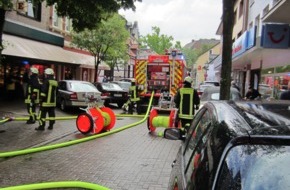 Feuerwehr Mülheim an der Ruhr: FW-MH: Kellerbrand Düsseldorfer Straße