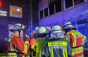 Kreisfeuerwehr Rotenburg (W&uuml;mme): FW-ROW: Wohnungsbrand fordert zahlreiche Einsatzkr&auml;fte