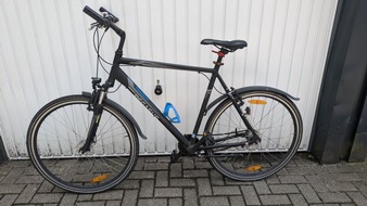 Polizeiinspektion Stade: POL-STD: Gemeindehaus Düdenbüttel aufgebrochen, Fahrrad in Buxtehude sichergestellt - Polizei sucht Eigentümer