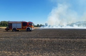 Feuerwehr Gelsenkirchen: FW-GE: Stoppelfeld brannte in Gelsenkirchen-Hassel