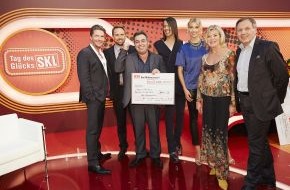 SKL - Millionenspiel: Europas glücklichster Grieche: Wahl-Stuttgarter Georgios Valavanis gewinnt 1 Million Euro in der SKL-Show