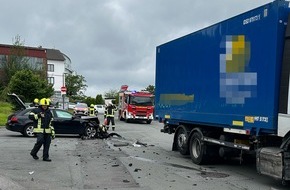 Kreispolizeibeh&ouml;rde Oberbergischer Kreis: POL-GM: Unfall im Industriegebiet