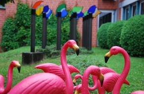 Polizeiinspektion Göttingen: POL-GÖ: (369/2019) Jesus, Zwergwidder, Frauenkopf und jetzt Flamingos - Was kommt wohl als Nächstes?