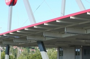 Auto Discount Uster AG: Grösstes Autocenter der Schweiz eröffnet