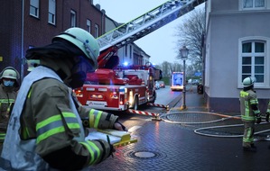 Feuerwehr Kleve: FW-KLE: Wohnungsbrand in Griethausen