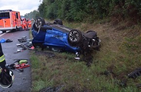 Polizeiinspektion Emsland/Grafschaft Bentheim: POL-EL: Schüttorf - Unfall auf Autobahn (Fotos)