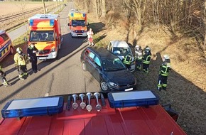 Freiwillige Feuerwehr Bedburg-Hau: FW-KLE: Verkehrsunfall: eCall alarmiert Feuerwehr in Bedburg-Hau