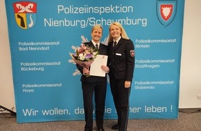 Polizeidirektion Göttingen: POL-GOE: Polizeikommissariat Stadthagen unter neuer Leitung: Erste Kriminalhauptkommissarin Nadine Steuer offiziell ins neue Amt eingeführt