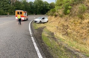 Polizeidirektion Trier: POL-PDTR: Verkehrsunfall auf der B 327 Gemarkung Immert