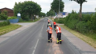 Freiwillige Feuerwehr Lügde: FW Lügde: Technische Hilfe: 8 KM Ölspur