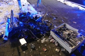 Kreispolizeibehörde Oberbergischer Kreis: POL-GM: Zigarettenautomat gesprengt