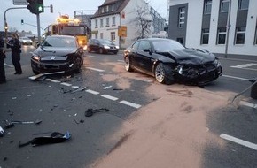 Polizeidirektion Bad Kreuznach: POL-PDKH: Verkehrsunfall mit Personenschaden