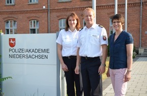 Polizeiakademie Niedersachsen: POL-AK NI: Akademieleitung an der Polizeiakademie Nienburg nunmehr komplett