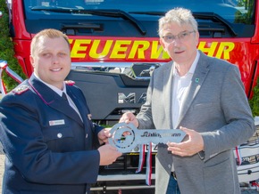 FW-RD: Feuerwehr Bordesholm stellt neues TLF 3000 in Dienst