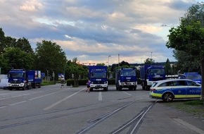 Feuerwehr Konstanz: FW Konstanz: Hochwassereinsatz Konstanz