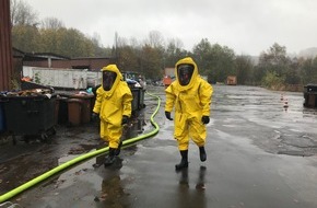 Feuerwehr Bergisch Gladbach: FW-GL: Gefahrstoffaustritt im Stadtteil Moitzfeld von Bergisch Gladbach