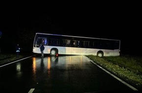 Polizeipräsidium Südosthessen: POL-OF: Stundenlange Vollsperrung aufgrund missglücktem Wendemanöver