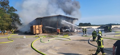 POL-STD: Großfeuer in Wischhafen - 160 Feuerwehrleute im Einsatz