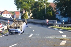 Polizeiinspektion Northeim: POL-NOM: Schwerer Verkehrsunfall auf der Schnellstraße B 243 -Glück im Unglück-