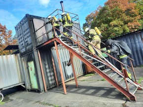Feuerwehr Kalkar: Zusätzliches Atemschutztraining für die Kalkarer Feuerwehr