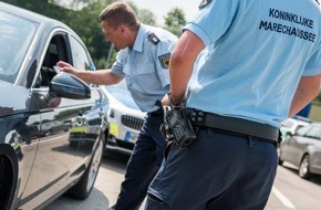 Bundespolizeidirektion Sankt Augustin: BPOL NRW: 26.000,- Euro mit unbekannter Herkunft - Bundespolizei und Königliche Marechaussee stellen Geld bei Geschäftsmann sicher