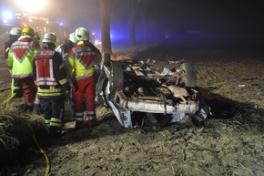 FW-KLE: Verkehrsunfall mit zwei Toten