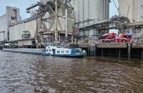 Wasserschutzpolizeiinspektion Oldenburg: WSPI-OLD: Wassereinbruch in Maschinenraum eines Binnenschiffes