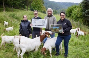 Edeka Südwest: Presse-Information: Naturschutzprojekt in Rinnthal ausgezeichnet