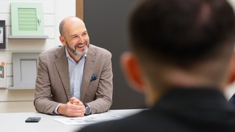 Comunicato Stampa: Dall’apprendistato al ruolo di dirigente - Griesser dimostra che la formazione professionale unisce le generazioni