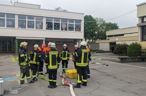 Feuerwehr der Stadt Arnsberg: FW-AR: Erfolgreicher Start in die Grundausbildung