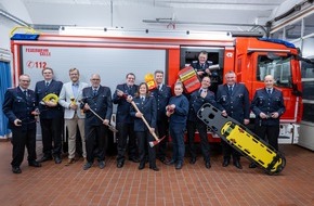 Freiwillige Feuerwehr Celle: FW Celle: Jahreshauptversammlung der Ortsfeuerwehr Bostel - Mit 90 Jahren mit neuem Auto und neuem Kommando richtig durchstarten