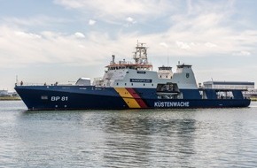 Bundespolizeiinspektion See Cuxhaven: BPOL-CUX: Einsatzschiff BP 81 POTSDAM der Bundespolizei beim Hafengeburtstag Hamburg 2024 dabei
