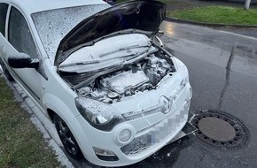 Polizei Mettmann: POL-ME: Brennendes Auto: Polizei bittet um Hinweise - 2504078
