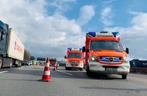 Feuerwehr Gladbeck: FW-GLA: Verkehrsunfall mit mehreren Verletzten auf der BAB 2