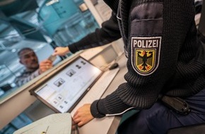 Bundespolizeiinspektion Erfurt: BPOLI EF: Fluggast äußert Schutzersuchen