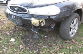 Polizeidirektion Flensburg: POL-FL: Hürup: Unfallort gesucht: Beschädigter Ford im Frontbereich und dazu noch entwendete Kennzeichen