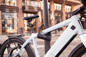 Sicher geschützt mit dem E-Bike unterwegs.