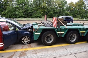 Polizeiinspektion Hildesheim: POL-HI: Unfall auf der A7