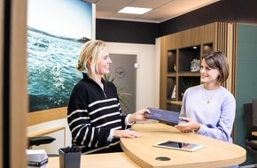 Lufthansa City Center Reiseb&uuml;ropartner GmbH: Lufthansa City Center erneut f&uuml;r beste Kundenberatung ausgezeichnet / Handelsblatt-Studie sieht LCC zum siebten Mal in Folge vorn