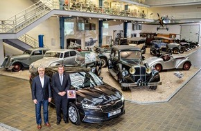 Skoda Auto Deutschland GmbH: ŠKODA SUPERB des tschechischen Präsidenten an das Technische Nationalmuseum in Prag übergeben