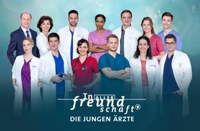 ARD Das Erste: Familienzeit bei "In aller Freundschaft - Die jungen Ärzte"