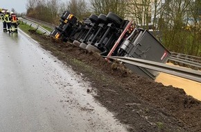 Polizeiinspektion Diepholz: POL-DH: --- Bassum, Fahrer schwer verletzt - Twistringen, Lkw kippt um - Weyhe, Polizei sucht Fahrrad Eigentümer ---