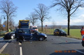 Polizeiinspektion Nienburg / Schaumburg: POL-NI: Sechs Verletzte nach Verkehrsunfall