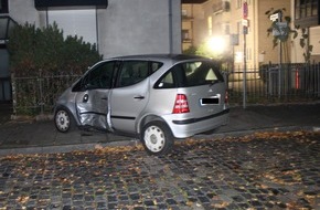 Polizei Bielefeld: POL-BI: Verbotenes Kraftfahrzeugrennen führt zu Unfall - Audi-Fahrer gelingt die Flucht